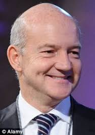 Russian fast food billionaire in bitter dispute with dying neighbour over  his 25ft Leylandii