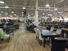 Simply Sarah Style Bargains Buyouts Cincinnati S Best Kept Secret Furniture Bargain Furniture Home Decor Furniture
