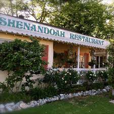 Dine In A Secret Garden At These 7 Restaurants In Southern California California Restaurants Southern California Southern California Travel