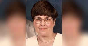 Lisa Utterback's Instagram, Twitter & Facebook