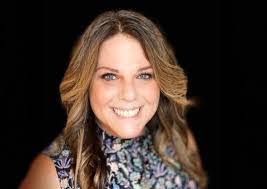 Luella Yates's Instagram, Twitter & Facebook