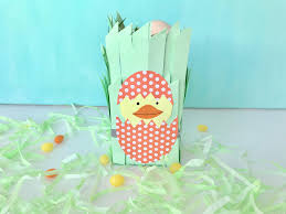 Upcycling Idee Osterkorbchen Aus Milchkarton Mit Kindern Basteln Heimatdinge Osterkorb Basteln Kinder Basteln Mit Kindern Osterkorbchen Basteln Mit Kindern