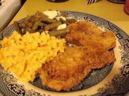 Fried Pork Chops Use 1 2 Cup Cooking Oil In A Medium Iron Pan Baby The Fire Use Self Rising 1 Cup Flour In Plate And Teasp Fried Pork Chops Fried Pork Food