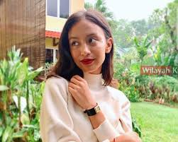 Selain dinda yang akan tampil di final big. Big Stage 2020 Tersingkir Saya Sedih Hanie Soraya Wilayahku