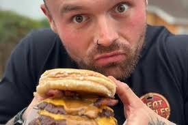 Notts food truck serving the 'world's most calorific' burger