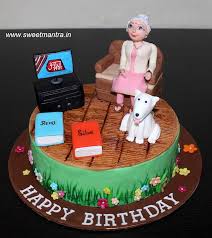 Choose from several styles of decorative jars that can either include pre printed messages from our vast selection or you can opt for blank messages to create your own. Customized Birthday Cake With Grandma Watching Tv Cake Cakesdecor