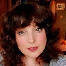 Laura Wenzel's Instagram, Twitter & Facebook