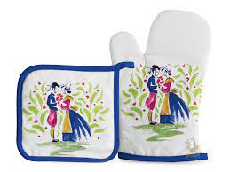Accepter et masquer ce bandeau. Lot De Manique Et Gant De Cuisine Couple De Personnages Bretons