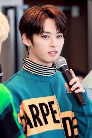 Teman teman kalau online biasanya pakai browser apa? 12 9 2018 Fansign Jamsil Lee Know Stray Kids Lee Know Lee Min Ho