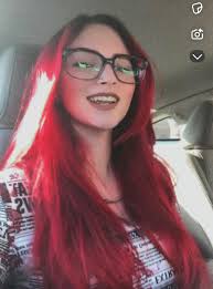 Pencil drawing WIP, struggling with hair details