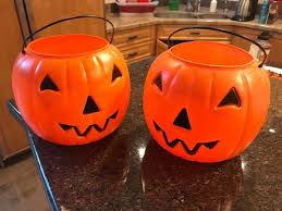 Über 80% neue produkte zum festpreis; Halloween Pumpkin Candy Bucket Makeover Hometalk