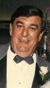 Wayne Wooten's Instagram, Twitter & Facebook