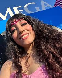 Gi Islas💜 (@giinaislas) • Instagram photos and videos