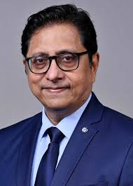 ASEAN and Singapore Management