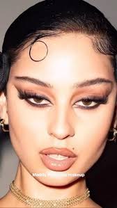 Aashika Gupta (mostlyaish)