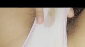 Mancha da calça ♡ Amador se masturbando embaixo do futon [Tiro pessoal]