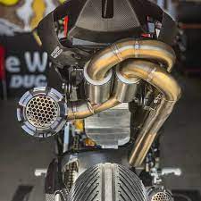 Pin By Boahknuird Vr On Tech Accessories Motorcycle Motorcycle Exhaust Bike Design Fast Bikes