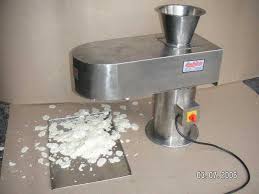 Fully automatic banana chips making machine production line mainly has the plantain chips cutting machine, hoist, banana chips blanching machine,, chips dewater machine, banana chips frying machine, chips deoiling line, chips flavoring lines, packaging equipment, etc. Banana Chips Making Machine By Ambica Egineering Works Bangalore Banana Chips Making Machine Id 3460419