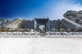 Critics say the beach is unfocused and muddled, a shallow adaptation of the novel it is based on. Things To Do On Palm Jumeirah S Beach Palm West Beach
