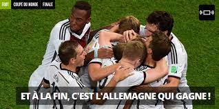 A cela près, que contrairement aux années 2000, c'est la zone euro qui avec la chine mène la course aux excédents faramineux. Gacou Gacouf Twitter