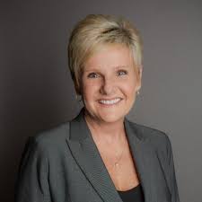 Sara Jones & Miracle of the Yoon Tattoo