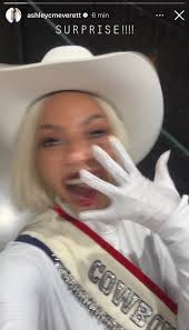 Ashley Everett; her former Dance Captain. She was over a decade by Mother's  side. Danced along her