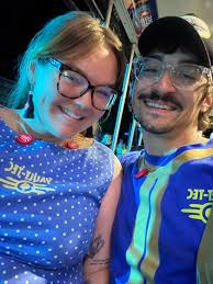 Isle of Berk TM costumes 😍 🎈👨‍👩‍👦‍👦 Favorite Grampy Travels