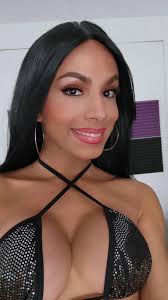 TRAVESTIS EN MÁLAGA. TRANSEXUALES EN MÁLAGA - LOQUOSEX.COM
