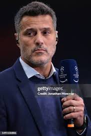 956 Julio Cesar Inter Milan Photos & High Res Pictures