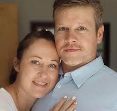 Keep Justin and Ashley Pickard in your prayers. Justin posted he has taken  Ashley to the er in Jasper and they have transferred her to UAB.