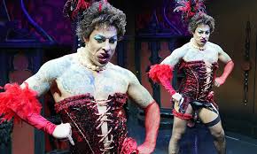 Al fianco di rodrigo reis sono fiero di essere gay. Duncan James Transforms Into His Rocky Horror Show Role As Frank N Furter Daily Mail Online