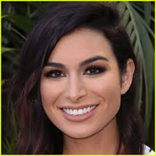 Bachelor in Paradise' Stars Amanda Stanton and Robby Hayes Spotted Holding  Hands -- See the Pic!