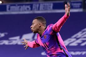 Here is our 1vs1 opinion cristiano ronaldo or kylian mbappe? Mbappe Reached 100 Career League Goals Faster Than Messi And Ronaldo Psg Talk