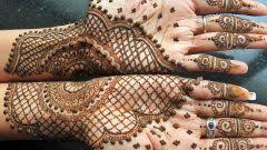 Lekeli Ve Sararan Yatak Nasil Temizlenir Kadin Halleri In 2020 Hand Tattoos Henna Hand Tattoo Hand Henna