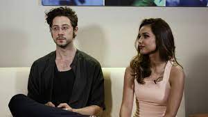  The Magicians Hale Appelman And Summer Bishil Interview Youtube