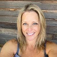 Aimee Benson's Instagram, Twitter & Facebook