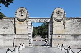 +33 1 55 25 82 10 сайт: Paris 20th Arrondissement Travel Guide At Wikivoyage