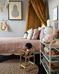 gordijn hemel boven bed colorful kids room kids room inspiration room colors