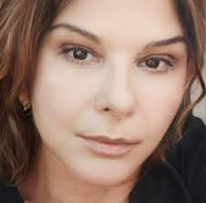 Suga de BTS anuncia que es papá y muestra fotos del bebé...Ver más