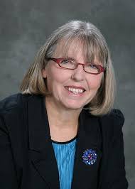 Hot Rodding Then & Now: Highlighting Rick's Hobby: Rickard, Lynda:  9781539833727: Books