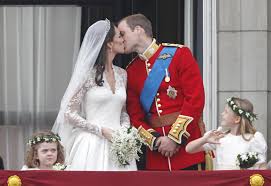 William kate księżna cambridge rodziny królewskie para księżna kate księżniczki ludzie fryzury księżna kate. 8 Lat Temu Kate Middleton I Ksiaze William Wzieli Slub Swietuja Rocznice Mimo Skandalu Eska Pl