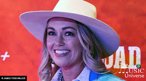 Musicians Hall of Fame and Museum member and Garth Brooks' studio guitarist Chris  Leuzinger takes themusicuniverse.com inside some of recorded music's most  important moments and artifacts in this exclusive tour of the