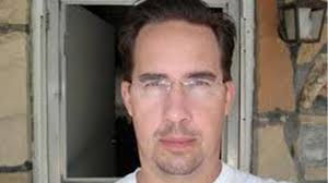 Alex Linder's Instagram, Twitter & Facebook