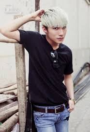 Mời các bạn đón xem video: Gu Fashion Is Increasingly In The Life Of Son Tung M Tp