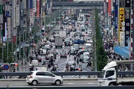 新型コロナウイルスの感染の再拡大が続く東京都に、4回目の緊急事態宣言が出されることになった。 7月8日午後5時すぎから開かれた政府の対策本部で 正式決定した 。 23日に開幕する東京オリンピックは、緊急事態宣言中に開催されることになる。 I5mdsan5ydr3am