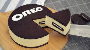 If you use a box mix for the brownie layer, you won't want to use the entire batter as it yields more than my homemade brownie recipe. No Bake Oreo Cheesecake Youtube