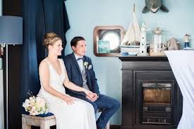 Freie trauung zur hochzeit in bonn und dem rheinland! Martinredet Freier Redner Fur Eure Freie Trauung In Dusseldorf Canoo Foto Von Berta Katona Hochzeitsredner Martin Fett Koln Limburg 01 Martinredet I Die Redner Fur Eure Freie Trauung