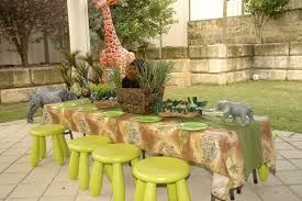 I had been to a wedding shower in an event space at a zoo and they did not tie the theme to the zoo at all, despite the fact that we could view the. 10 Jungle Dinner Party Ideas Safari Party Jungle Theme Parties Jungle Birthday Party