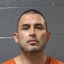 Name: MUNOZ, ROY JUNIOR Arrest Date: 06/19/2025 Birth: 01/02/1986 Offense: 