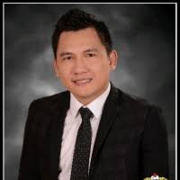 30+ (na) “Julius Vergara” profile